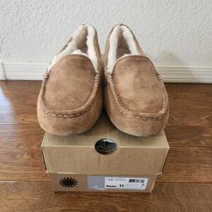 UGG ANSLEY W Chesnut Suede Moccasin Slippers SIZE 11 (Fits Like A 10!)